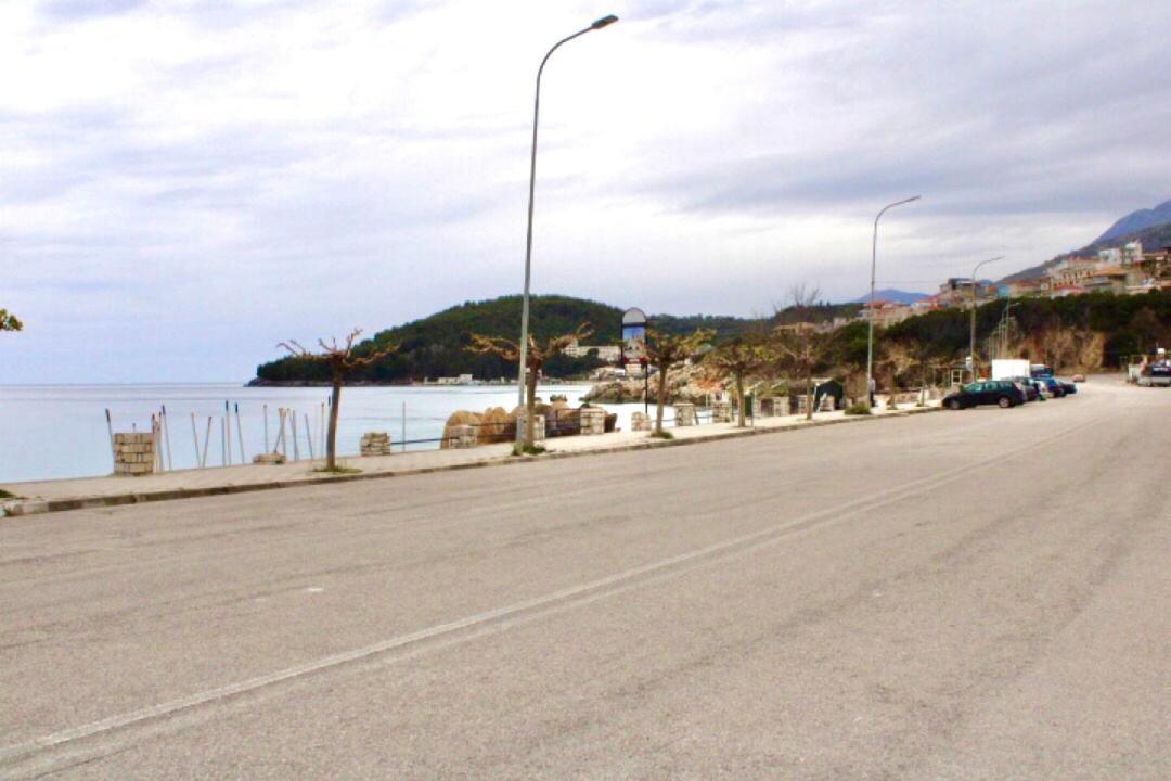 Hotel Portokali Himarë Exterior foto